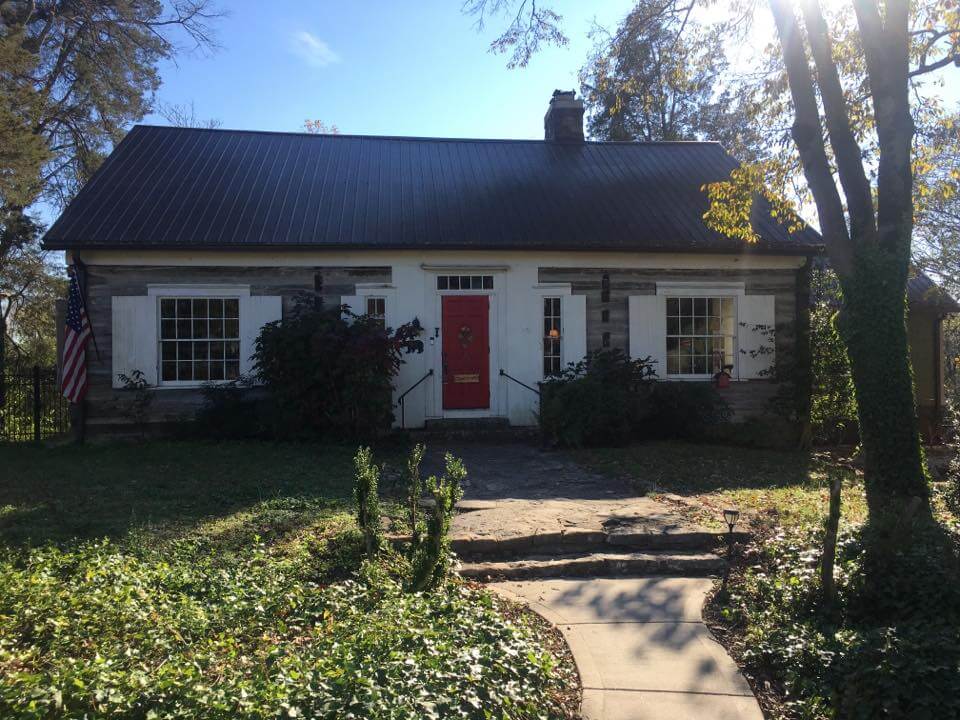 Full Service Pet Resort in Columbia, TN 